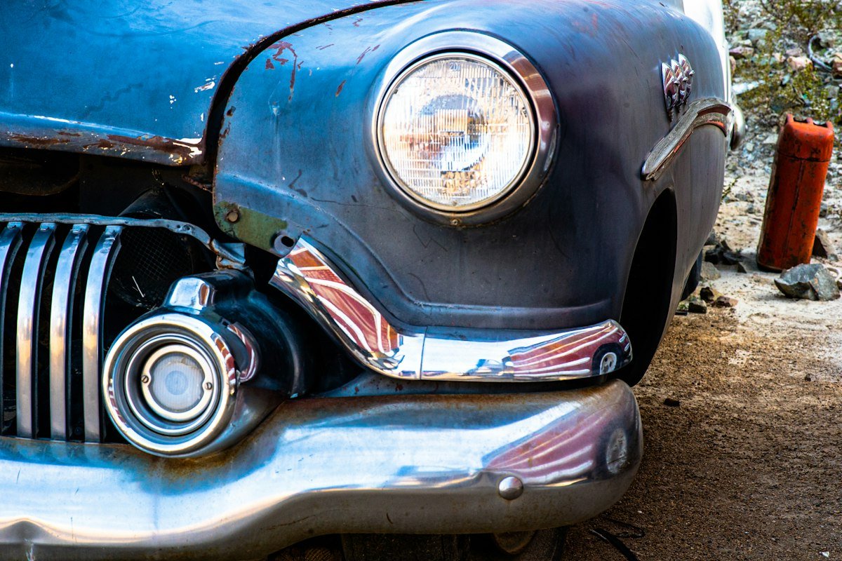Vieille voiture abandonnée à Nelson Ghost Town près de Las Vegas